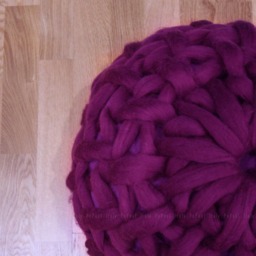 Chunky Knit Pouf Ottoman Purple Footstool Merinos Wool Handmade in Italy Unique Gifts - thumbnail 2