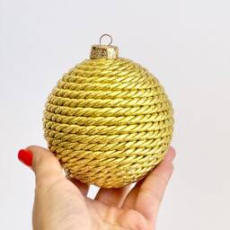Handmade Gold Yarn Christmas Ball Ornament - 3.2 Inch - thumbnail 3