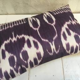 Silk Ikat Pillow Cover - 16x24, Handwoven Style Cushion - thumbnail 4