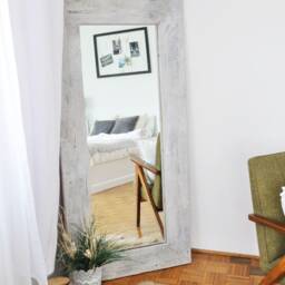 Large Whitewashed Pine Wood Mirror - Rustic Wall Decor - 70x145cm - thumbnail 3