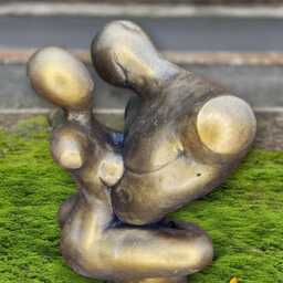 Loving Couple Statue Concrete Romantic Pair Figurine Stone Hugging Sculpture Outdoor Yard & Home Decor Anniversary Lover Gift - thumbnail 3