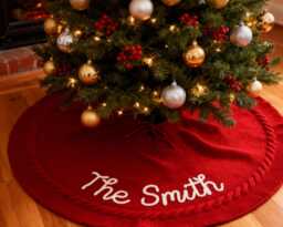 Custom Knitted Christmas Tree Skirt, Personalized Family Name Holiday Decor, Baby First Xmas Gift, Cozy Decoration