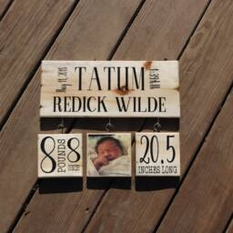 Newborn Birth Stats Wood Sign Personalized Announcement Wall Art Photo Baby Gift Picture On Custom Portrait For Mom - thumbnail 2