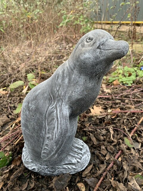stone Garden Large Cute Penguin Wildlife Bird Gift Ornament - image 1