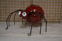 Metal Spider Tea Light Holder Garden Ornament Standing Candle Lantern Animal