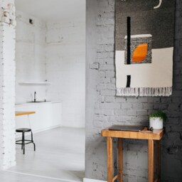 Moonlight Gray - Handwoven Modern Kilim Eclectic Area Rug Geometrical Wall Hanging Tapestry Tartaruga Studio - thumbnail 2