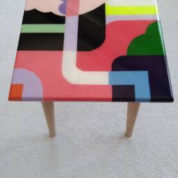 Colorful Abstract Resin Side Table, Painted Handmade Epoxy Retro Art - thumbnail 4