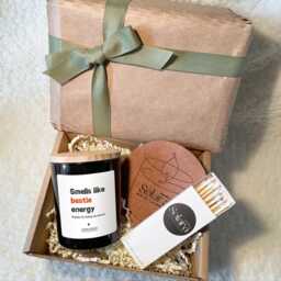 Bestie Energy Candle Gift For Best Friend, Funny Friendship Soy - thumbnail 4