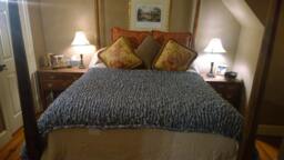 "Large Knitted Blanket > 63""x83"