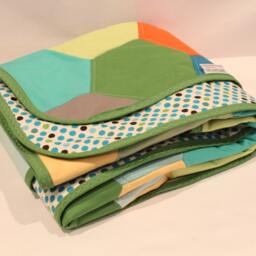 Handmade Hexagon Patchwork Baby Quilt - Heirloom Nursery Blanket - thumbnail 3