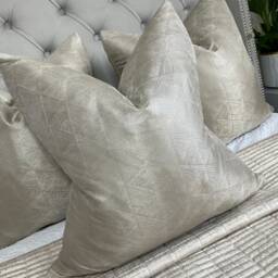 Luxury Textured Cushion Cover, Decorative Pillow - Designer Harlequin Fabric in Oyster Shimmer Geometric Design Sample Dm - thumbnail 4