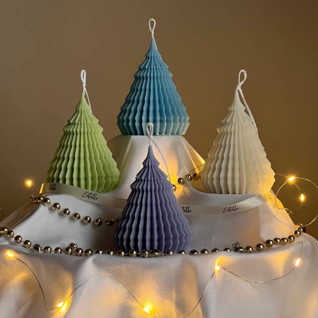 Origami Christmas Tree Soy Candle Hand Poured Festive Decor - image 1