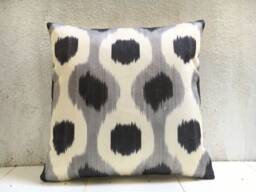 Silk Ikat Pillow Cover, Handwoven Decorative Cushion - 16x16 - thumbnail 1