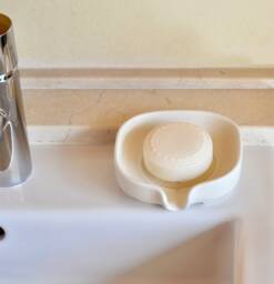 Self-Draining Porcelain Soap Dish, Handmade Ceramic Holder, 4 Glaze Colours, Roman Style Spout Drain - thumbnail 1