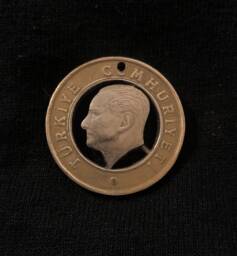 Turkey - Cut Coin Pendant Mustafa Ataturk, Father Of The Turks. 2009 - thumbnail 1