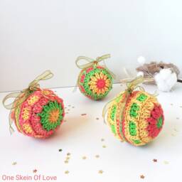 Crochet Pattern. Christmas Baubles PDF Pattern. Decorations - thumbnail 4