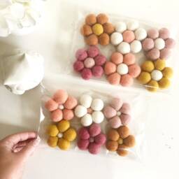 Bohemian Felt Ball Flower Wall Decor Nursery Decoration - thumbnail 3