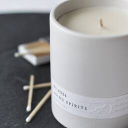 No. 0324 Aging Spirits Scented Candle - thumbnail 3