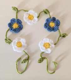 Hand Crochet Daisy Garland, Forget-Me-Not Nursery/Home/Campervan Decorations - thumbnail 1
