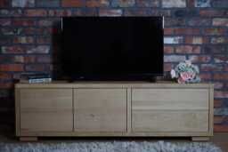 Hand-Crafted Chunky Oak Tv Cabinet - Media Console Unit Solid Clear Finish - thumbnail 1