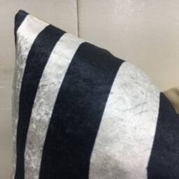 Silk Ikat Pillow Cover - 16x16 - Hand-Dyed, Decorative Cushion - thumbnail 3