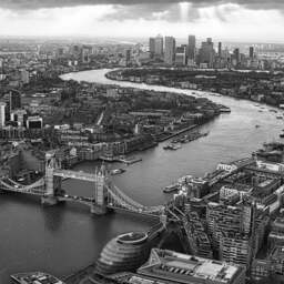 London Premium Travel Prints View Of - Tower Wall Hangings Home Decor Art Black & White A4 A3 A2 Festival Merch - thumbnail 2