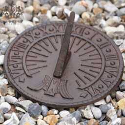 Cast Iron Sun Dial - Antique Style Metal Home Garden Ornament Sculpture Decor - thumbnail 4