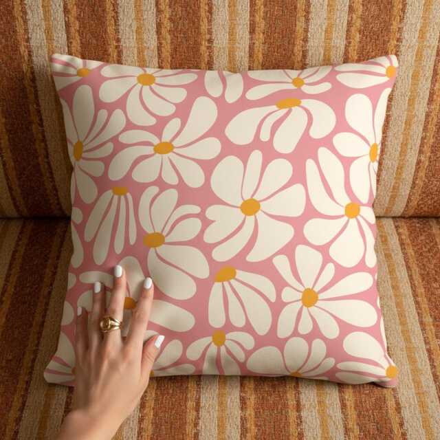 Retro Pink Daisy Floral Cushion, Boho Style Soft Chenille Decorative Home Gift UK - image 1