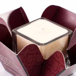 Mystix London - Orange & Nutmeg Scented Candle - Small - thumbnail 2