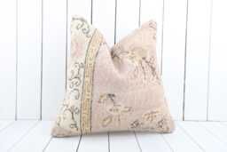 Vintage Turkish Kilim Pillow 18'' Bohemian Cushion Cover - thumbnail 1