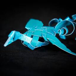 Blue Sparkle/Blue Peace Bird - thumbnail 2