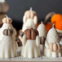 Handmade Spooky Ghost Candle Halloween Soy Wax Decor - thumbnail 2