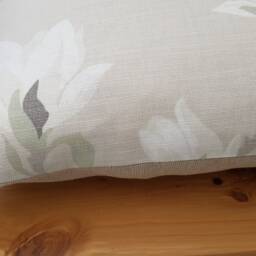 Handmade Laura Ashley Magnolia Grove Natural Cushion Austen On Reverse With Zip Fastening 16 - thumbnail 3