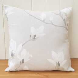 Handmade Laura Ashley Magnolia Grove Natural Cushion Austen On Reverse With Zip Fastening 16 - thumbnail 2