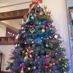 Christmas Tree Garlands, Make Your Decor Pop With Colour, 5 Pom Poms 1.50M/5Ft Long - thumbnail 4