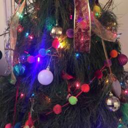 Christmas Tree Garlands, Make Your Decor Pop With Colour, 5 Pom Poms 1.50M/5Ft Long - thumbnail 3