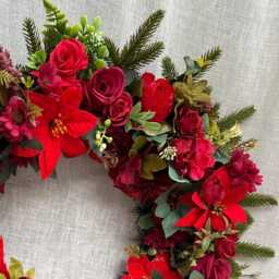 Extra Large 70cm Luxury Artificial Christmas Door Wreath With Peonies, Roses, Poinsettia, Berries, Baubles - Red, Gold & Green Winter - thumbnail 3