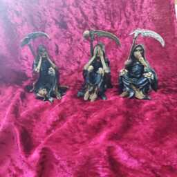 Grim Reaper Figurines - See No Evil Hear Speak Gothic Figurine Set Halloween Decor Dark Academia - thumbnail 2