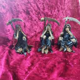 Grim Reaper Figurines - See No Evil Hear Speak Gothic Figurine Set Halloween Decor Dark Academia - thumbnail 4