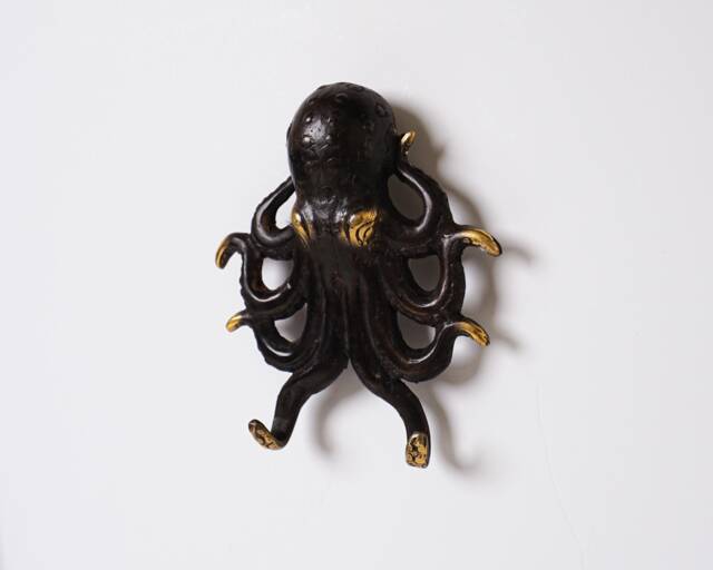 Bronze Octopus Hook, 5.5 - image 1