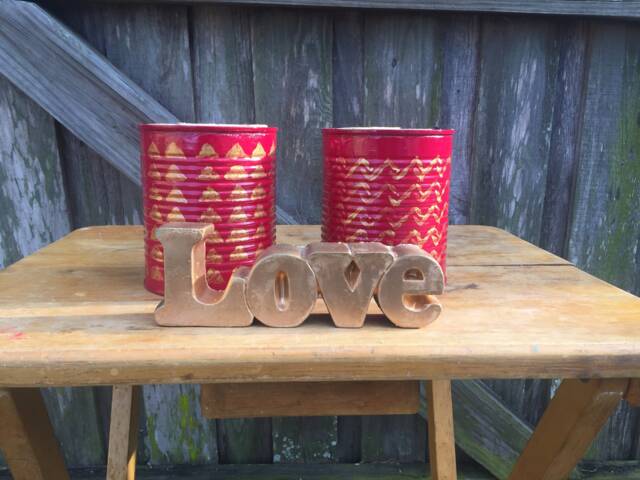 Red Sands Storage Tins With Dividers - image 1
