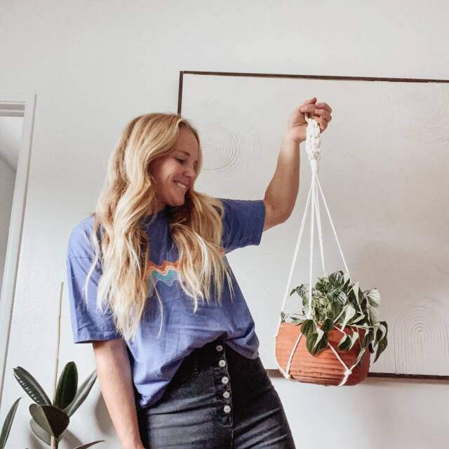 Macrame Plant Hanger - No Tassel Design - image 1