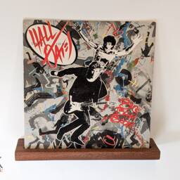 Vinyl Record Shelf in Mahogany - Holder & Now Playing Display For 12 - thumbnail 2