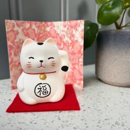 Cute Japanese Maneki Neko Small White Lucky Cat For Good Health - thumbnail 1