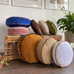 Round Pillows, 30 Color Pillows, Cover & Insert, Customizable Piping Colors, Velvet Round Chair Pad Cushion, Floor Cushion - thumbnail 3