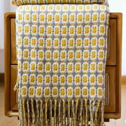 Houndstooth Wool Blanket With Tassels Chequered Sofa Throw - thumbnail 2