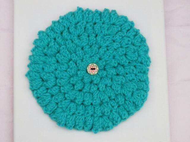 Green Crochet Canvas Wall Hanging - image 1