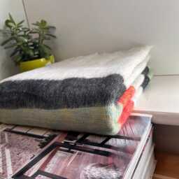 Yak Wool Blanket/ Living Room Throw /Sofa /Travel Throw/ Rug Camping Wrap/Meditation Out Door Hand-Loomed Nepal M9 - thumbnail 2