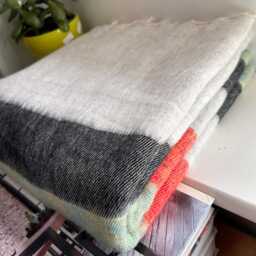 Yak Wool Blanket/ Living Room Throw /Sofa /Travel Throw/ Rug Camping Wrap/Meditation Out Door Hand-Loomed Nepal M9 - thumbnail 1