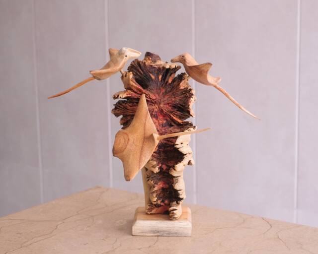 Manta Ray Family Sculpture, Personalized Figurine, Coral Reef, Wood Statue, Burl Wood, Unique Decor, Fish Carving, Handmade Gift - image 1